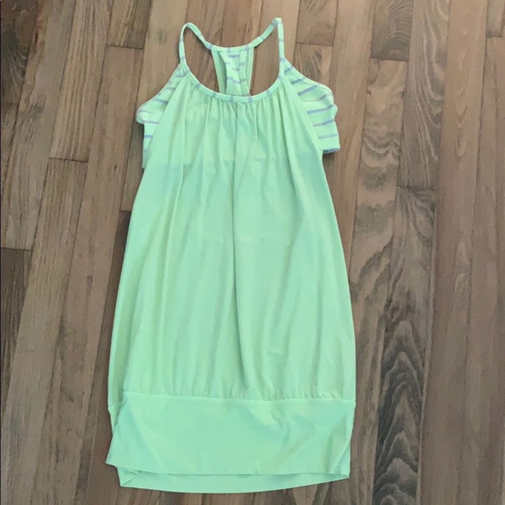 Lululemon Neon yellow tank top with under bra